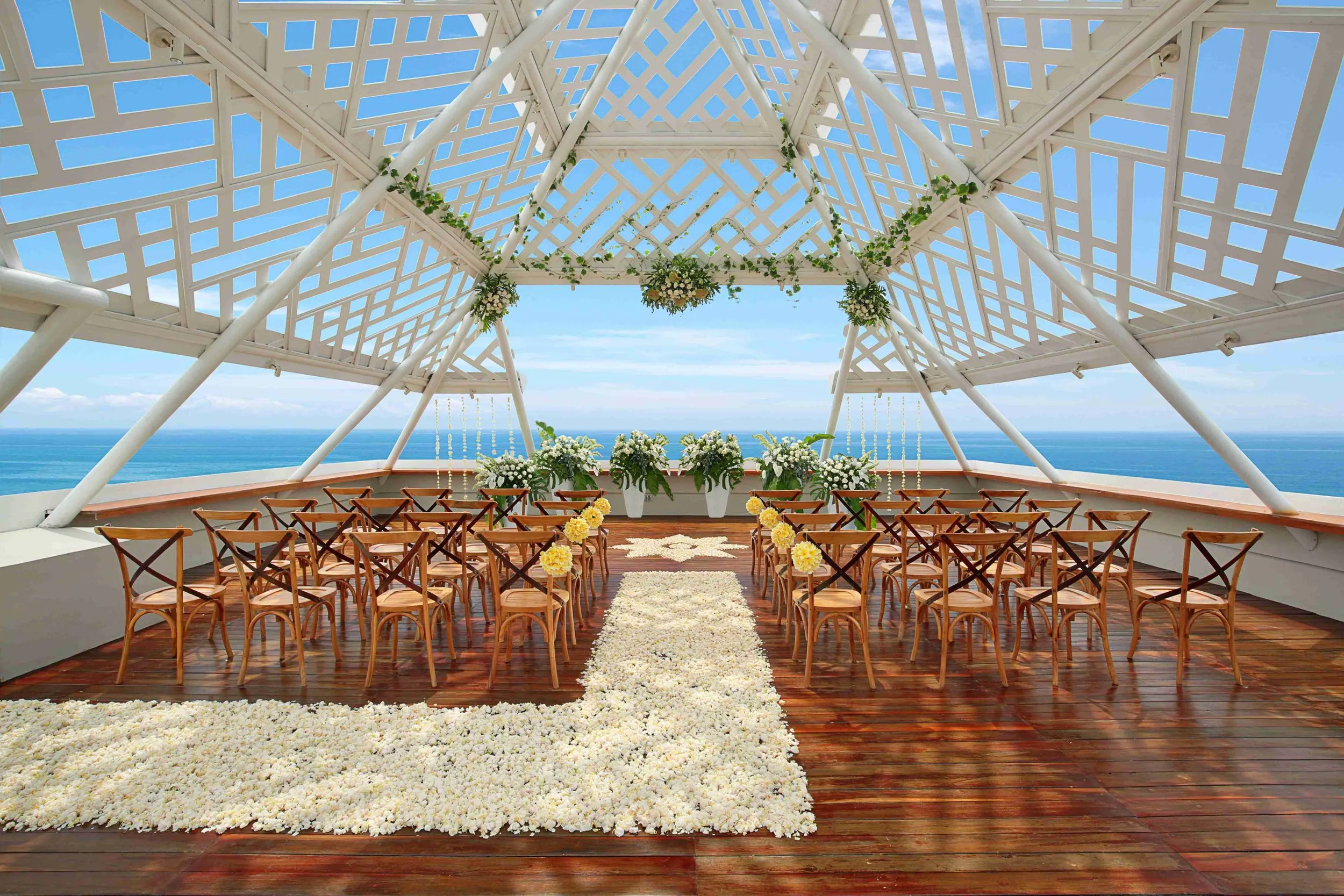 elopement beach amora
