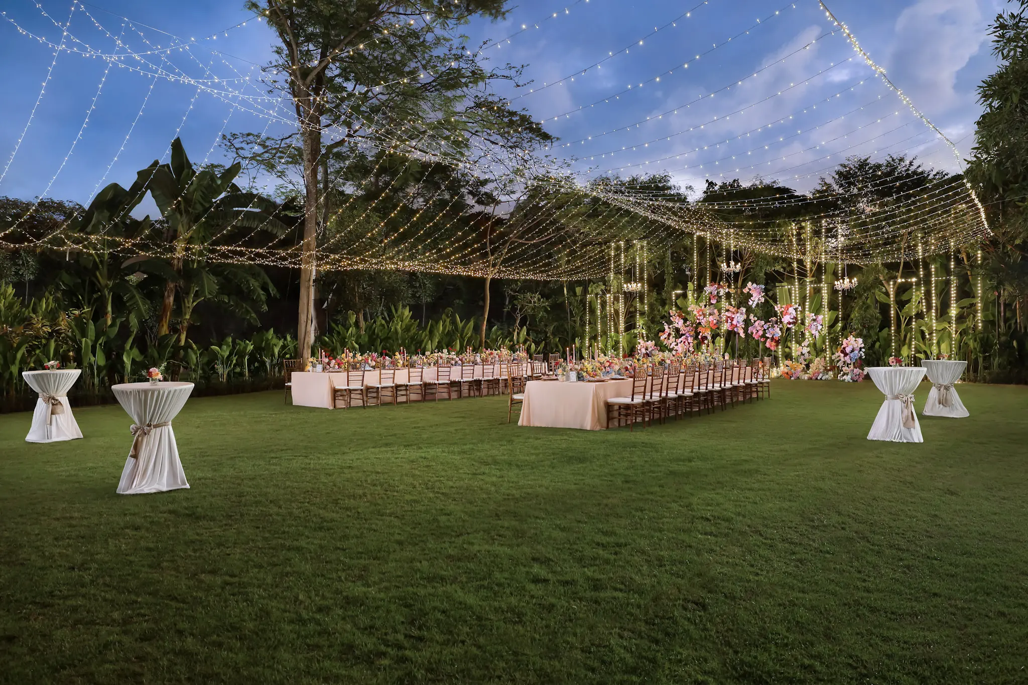 Intimate garden wedding in padma resort legian