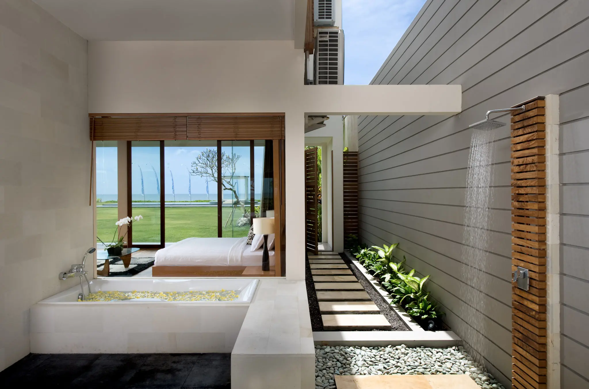 Seminyak beach front wedding in phalosa villa 3