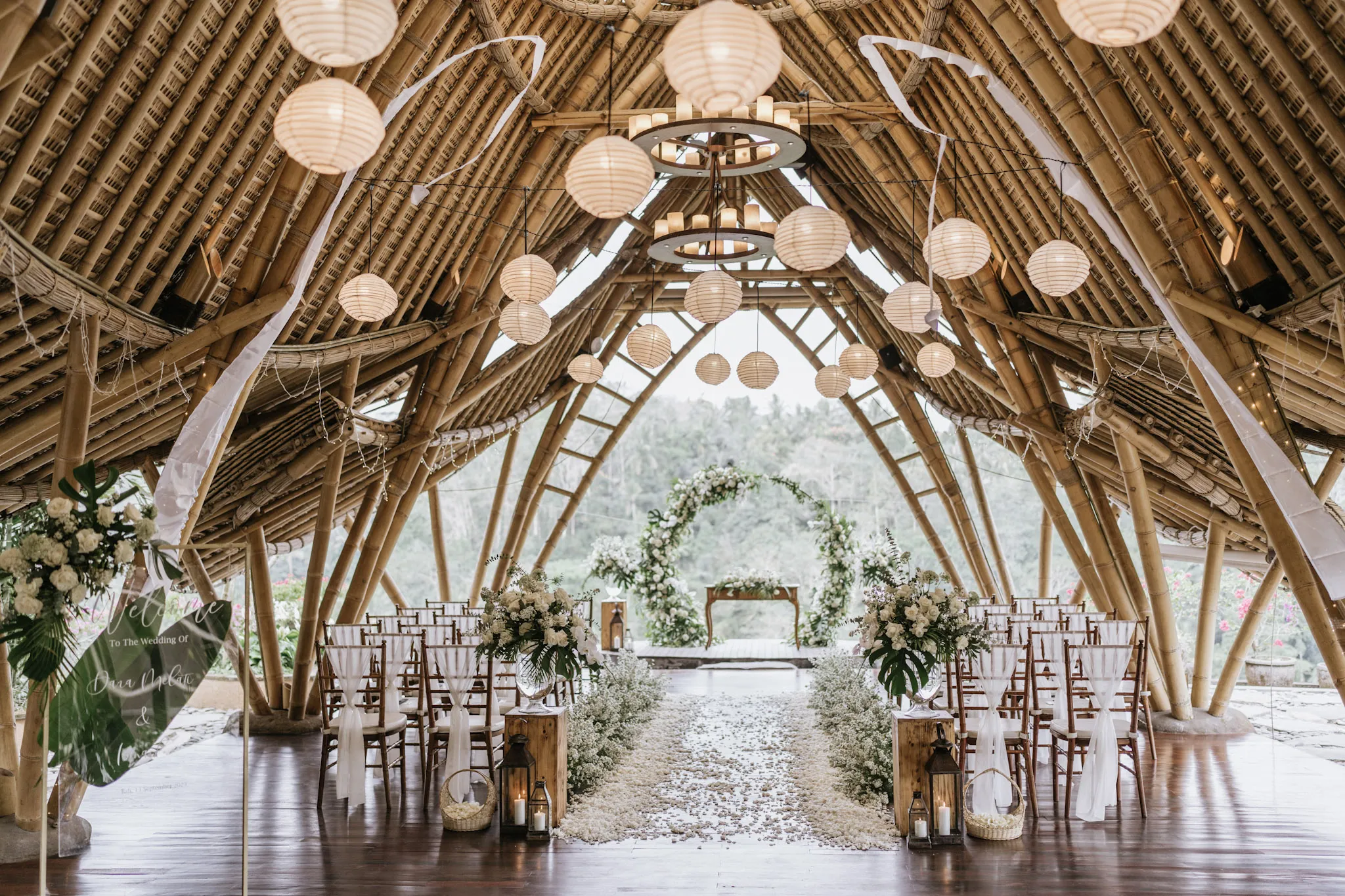 elopement beach amora